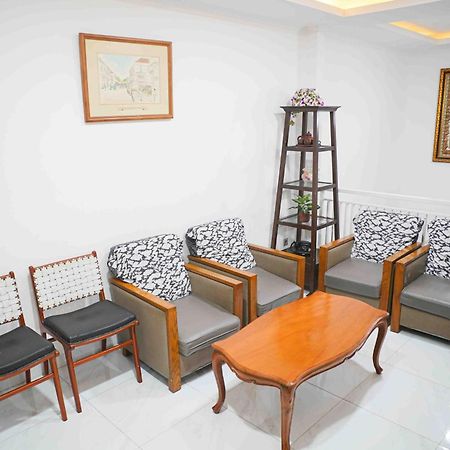 Schones Haus Private Pool & Netflix By Grorental Bandung Buitenkant foto